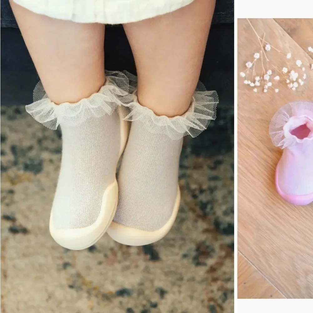 Komuello Adorable Cream Ruffle Baby Socks Size 5